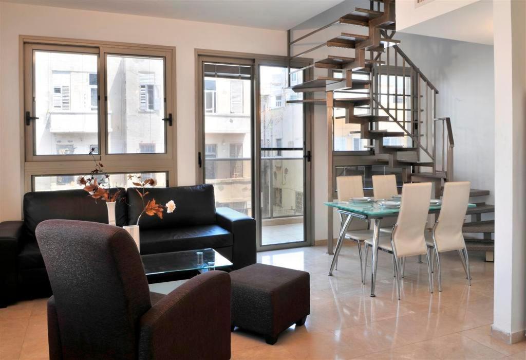 Geula Suites By Raphael Hotels Tel Aviv Esterno foto