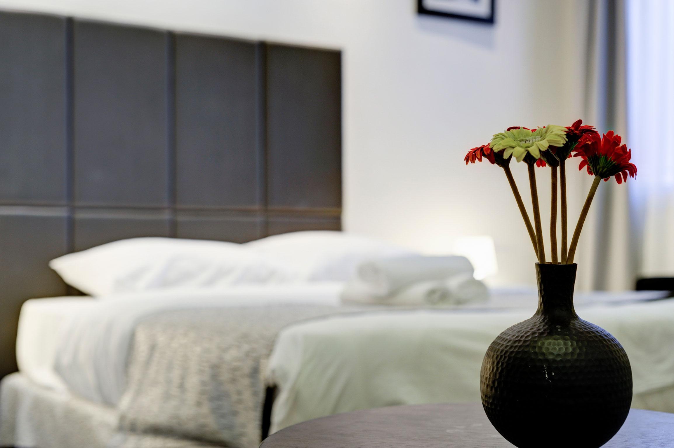 Geula Suites By Raphael Hotels Tel Aviv Esterno foto