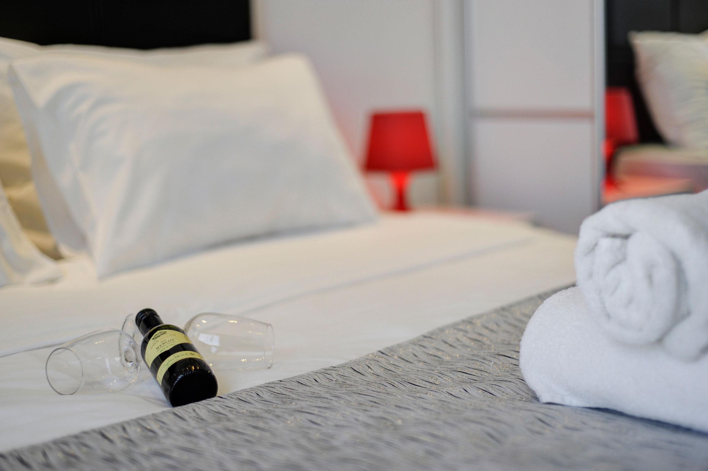 Geula Suites By Raphael Hotels Tel Aviv Esterno foto