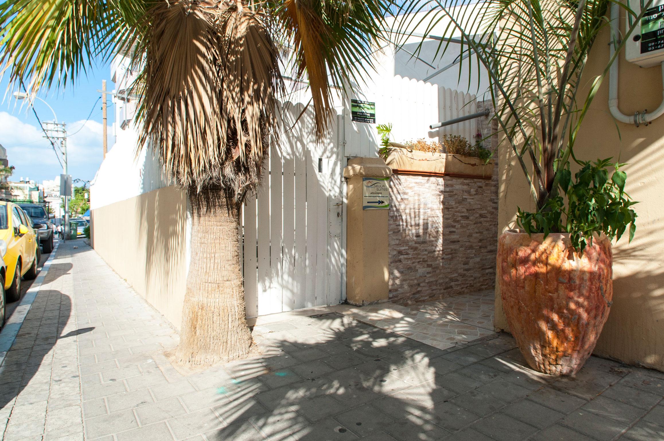 Geula Suites By Raphael Hotels Tel Aviv Esterno foto