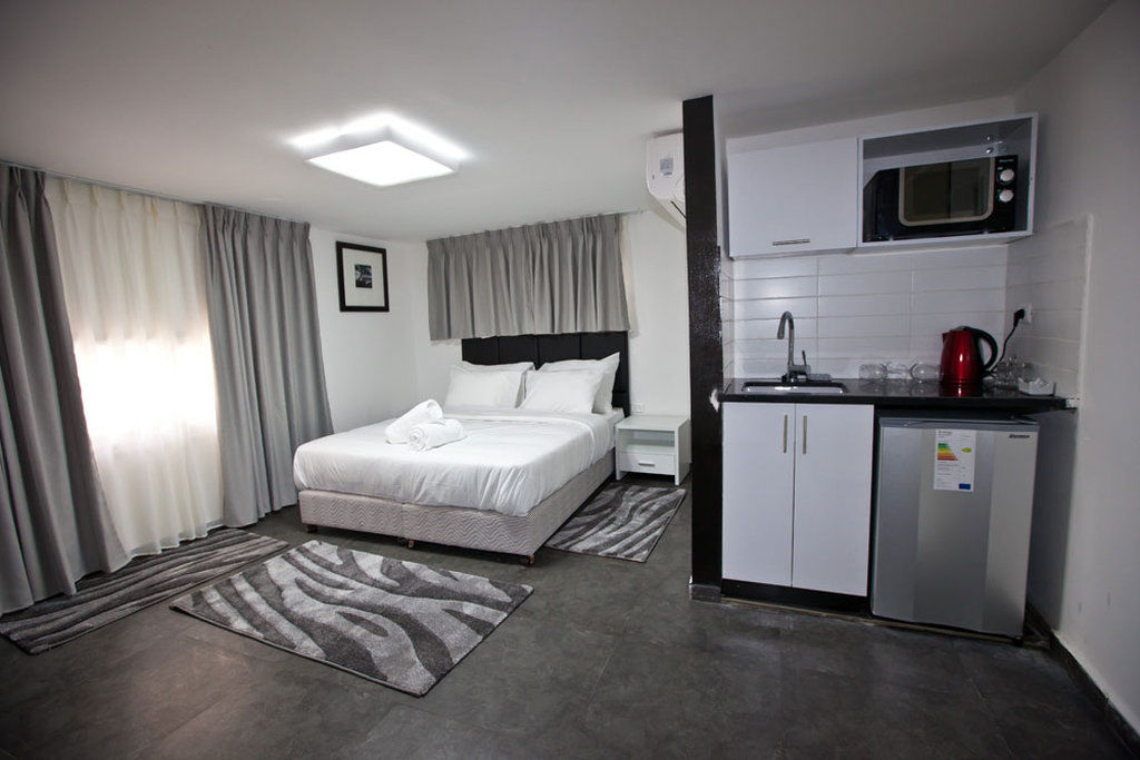 Geula Suites By Raphael Hotels Tel Aviv Esterno foto